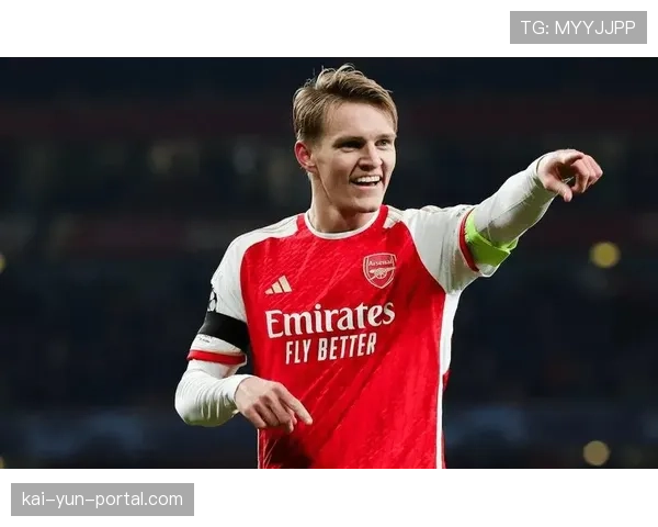 官方：阿森纳与队长厄德高续约，俱乐部看重其作为前场压迫指挥塔的核心作用